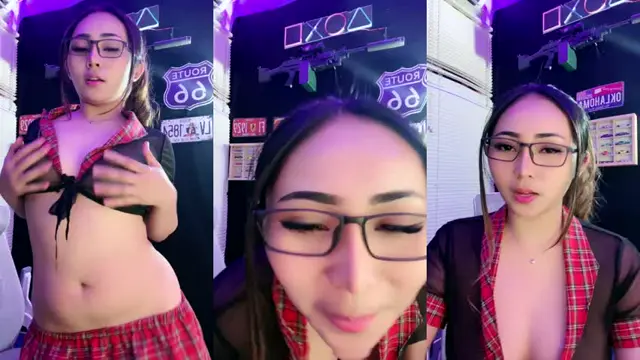 Putingnya Jelas Banget Kak Shaciko Yubi Pantat Semok Hot