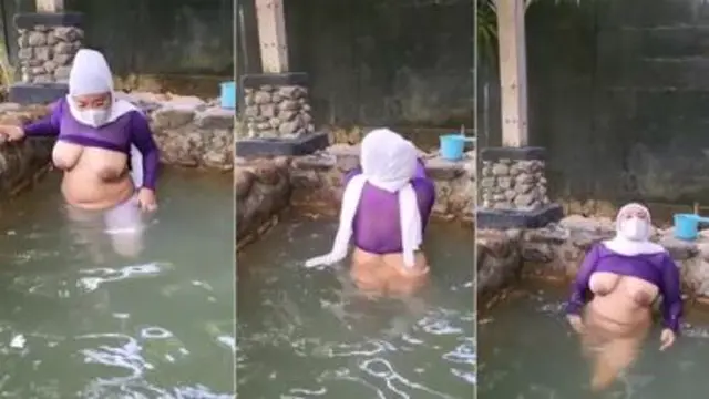 Entot Stw Di Pemandian